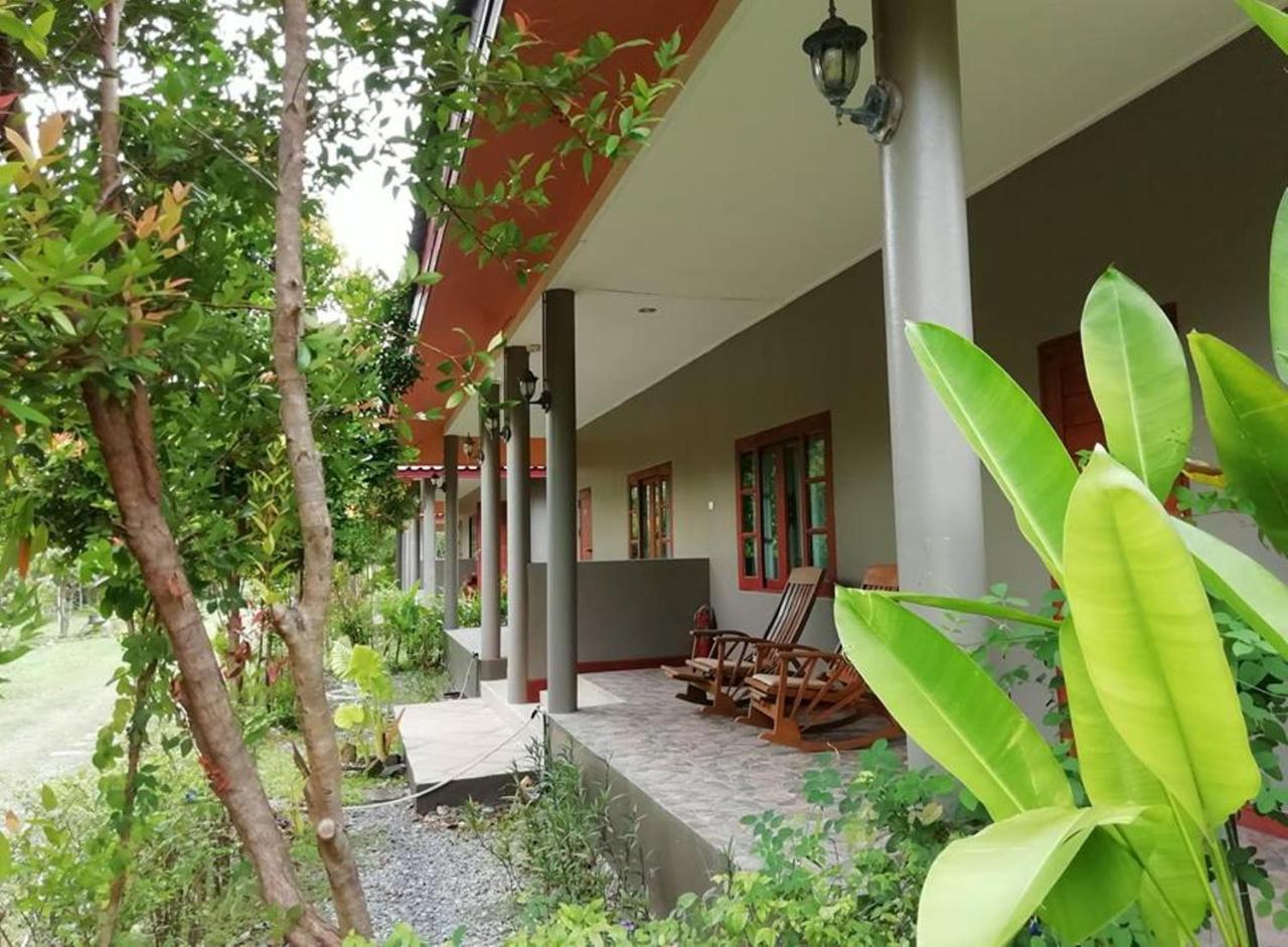 Lanta Wanida Resort Ko Lanta Zewnętrze zdjęcie